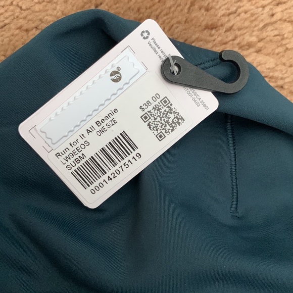 📌New Lululemon beanie (O/S) - Picture 3 of 3